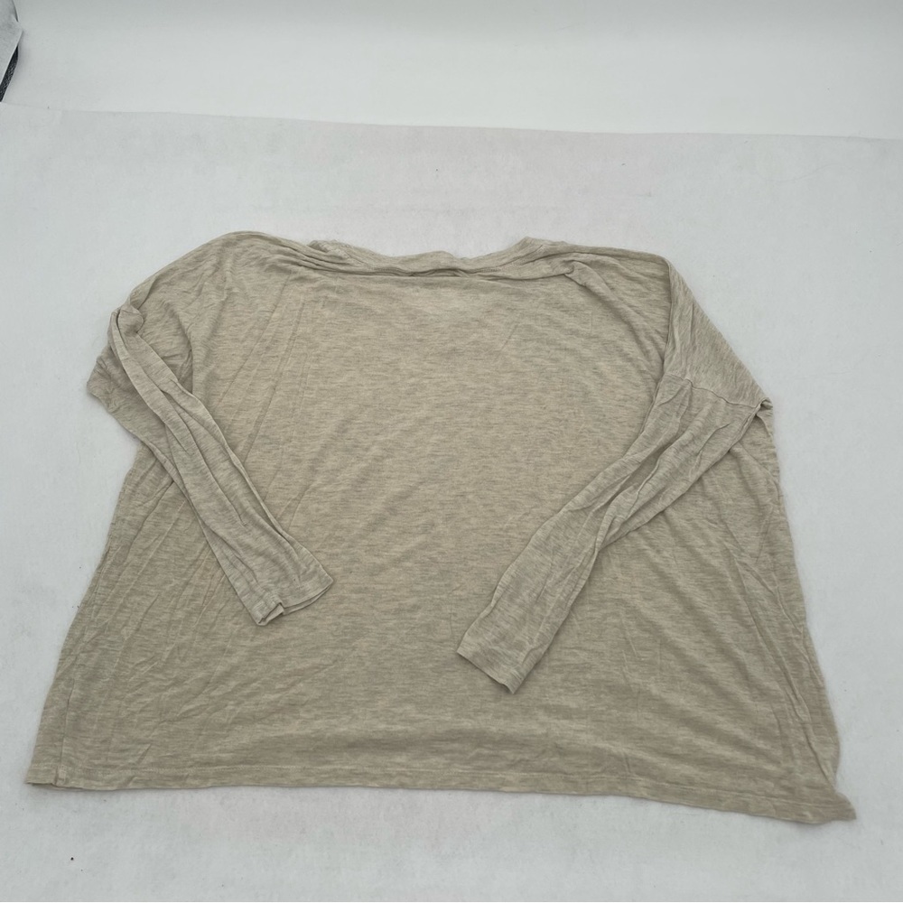 CABI Women’s Style# 655 Oversized type shirt size: Small Oatmeal Color - Picture 3 of 8